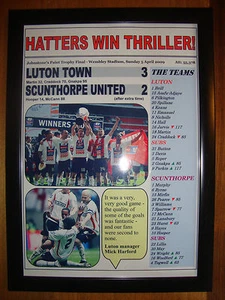 Luton Town 3 Scunthorpe United 2 - 2009 JPT final - framed print - Picture 1 of 2