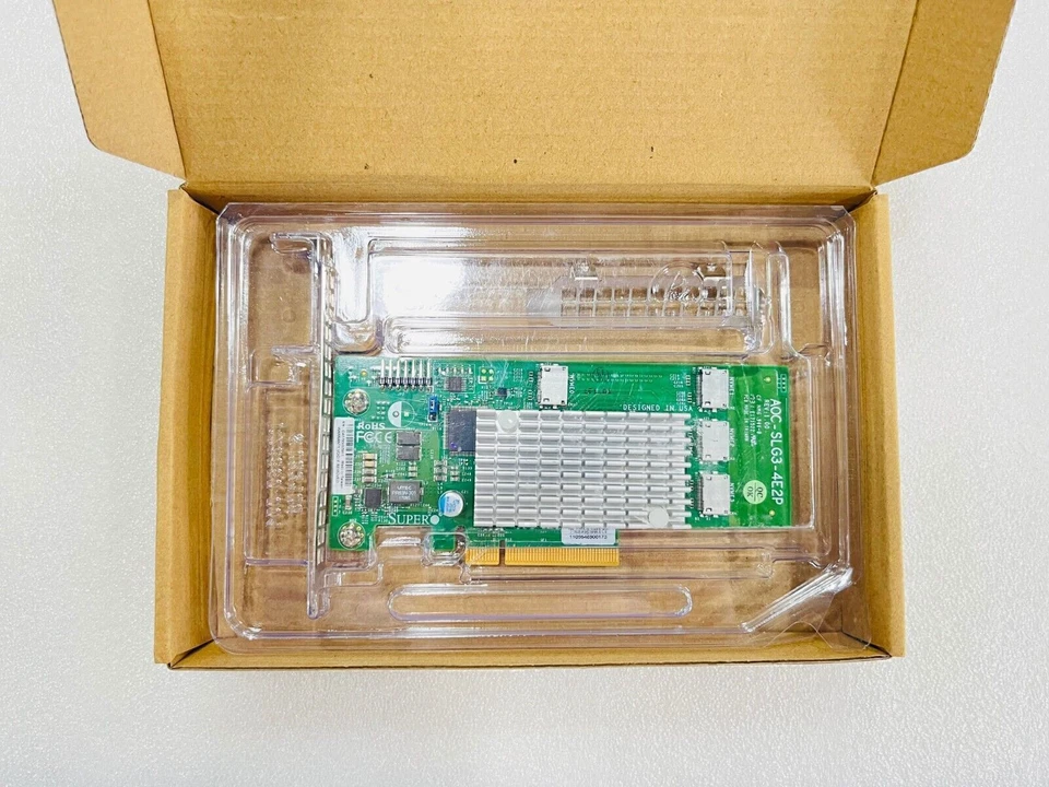 Supermicro AOC-SLG3-4E2P 6,4 ГБ/с четырехпортовый внутренний адаптер хост-шины поколения 3 NVMe - Изображение 1 из 4