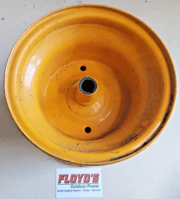 Husqvarna YTH20K46 LAWN TRACTOR REAR RIM 532106108 - Image 1 of 3