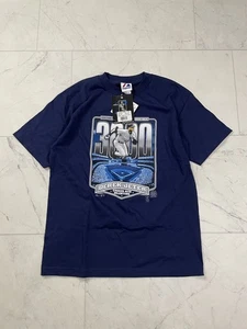 NEW w/tags New York Yankees Derek Jeter T-shirt DJ3K Size M Majestic 3000 Hits - Picture 1 of 10