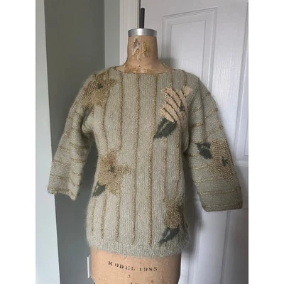 Suéter de lã mohair vintage dourado listrado metálico floral sálvia verde perfeito glamour  - Imagem 1 de 4