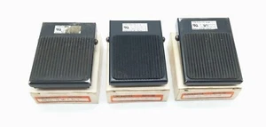 Linemaster Treadlite T-51-S Fußpedal (3 Stück) - Bild 1 von 6