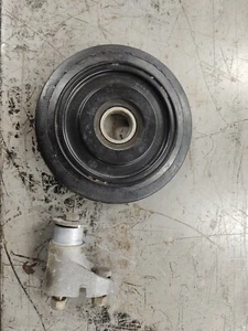 Polaris Edge 2004 Pro X2 800 IDLER WHEEL AND BRACKET 03 04 05 06 07 RW3352 - Picture 1 of 4