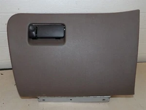 FORD CONTOUR 1998-2000 GLOVE BOX COMPARTMENT DOOR ASSEMBLY BROWN W/ HANDLE OEM - Picture 1 of 4