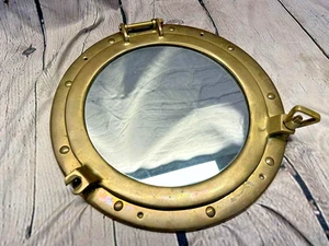 Generischer antiker maritimer Bullaugenspiegel mit Messingoptik Haus Wand dekoratives Design - Bild 1 von 23