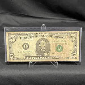 $5 Five Dollar Federal Reserve Note Series 1995 (CIRCULATED) - Picture 1 of 3