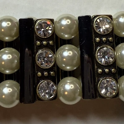 Lia Sophia CLASSIQUE 弹力手链 带水晶和树脂珍珠 — 第 1/4 张图片