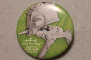 SDCC COMIC CON EXCLUSIVE HALLMARK STAR WARS AT TERRAIN SCOUT PIN / BUTTON - Picture 1 of 1