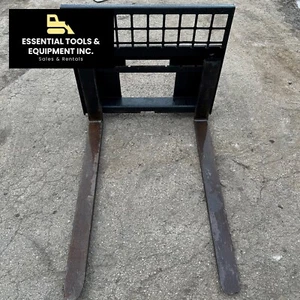 Bobcat Mini-Skid Steer 1,500lb Pallet Fork Attachment 6809716 MT55 MT85 MT100 - Picture 1 of 6