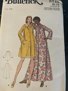 VTG BUTTERICK PATTERN-#5743-SIZE 18, Misses' Robe-uncut, unused TWO LENGTHS - Foto 1 di 2