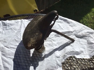 ASIENTO DE BICICLETA VINTAGE JC HIGGINS NIÑAS 9”X9” CON VÁSTAGO ORIGINAL Foto 1 de 4