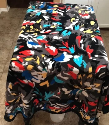 "Manta Vera Bradley SPLASH FLORAL poliéster suave 50"" X 80" Foto 1 de 4