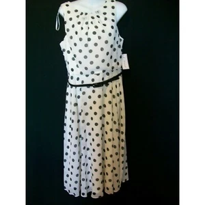 Jessica Howard Woman's Dress Black Polka Dots Fancy Dressy Belt Size 12 - Picture 1 of 8