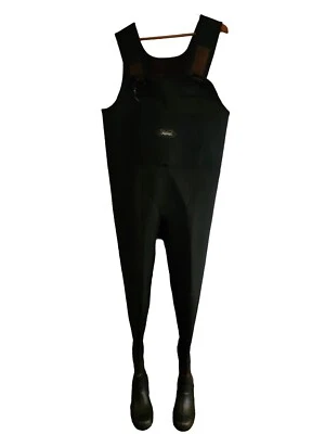 FROGG TOGGS AMPHIB NEOPRENE BOOTFOOT WADERS Cleated Size 10  #2713243 - Image 1 of 4