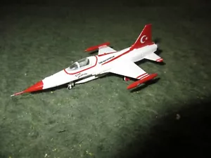 Team Yankee 1/144 Scale F-5 Turkish Freedom Fighter - painted - Picture 1 of 2