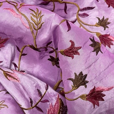 Italienischer Taft Stoff schwer Blumen bestickt Taft Material Kleid 60", PINK - Bild 1 von 4