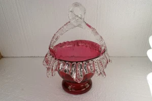 Vintage seltener Cranberry Glaskorb mit gedrehtem klarem Griff mit Eiszapfen - Bild 1 von 10