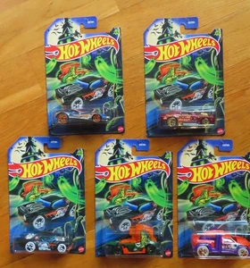 2025 Hot Wheels Halloween Diecast Vehicles Set of 5 New - Picture 1 of 6