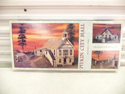 Builders In Scale HO Pitkin City Hall Deluxe Building kit, (lot sb) - Image 1 of 3