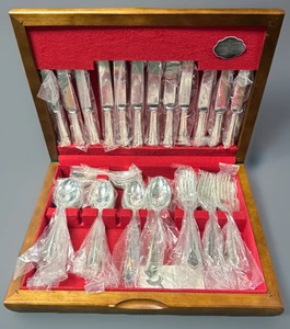 44-teiliges Cooper Ludlam versilbertes Geschirrset - Vintage - BRANDNEU - Bild 1 von 17