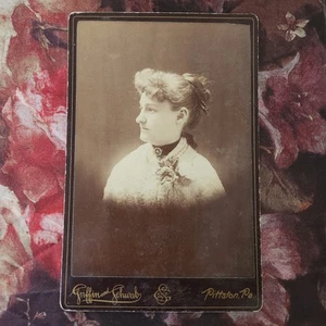 Antike Kabinettkarte Foto 1800er viktorianisches Portrait Frau Pittston Pennsylvania  - Bild 1 von 9