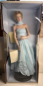 FRANKLIN MINT : DIANA PRINCESS OF GLAMOUR BOXED 17" CATHERINE WALKER NEW UNUSED - Picture 1 of 3