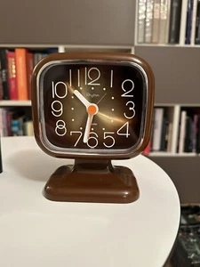 Space Age Wecker Plastic Brown Rhythm 3RA055 Spring Mechanics - Bild 1 von 9
