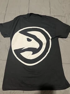 Atlanta Hawks T Shirt Mens Medium - Picture 1 of 2
