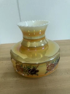Vintage Hurricane irisierender Milchglas Lampenschirm Blumenmuster Gold Pfirsich. GUC - Bild 1 von 12