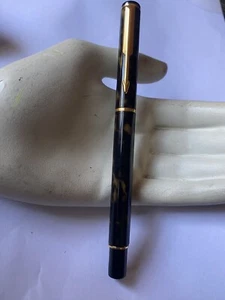 Parker Rialto fountain pen made in UK as new - Picture 1 of 6