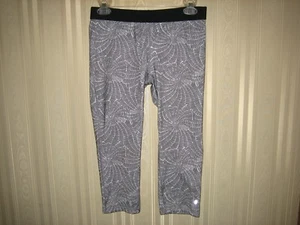 women's juniors soffe dri capris L - Picture 1 of 3