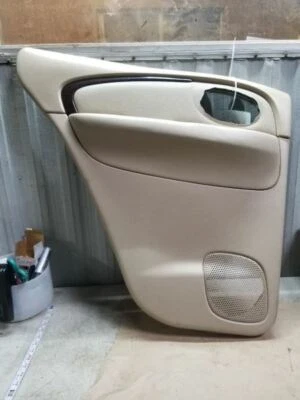 2004 04 BUICK RAINIER REAR PASSENGER RH RIGHT DOOR TRIM PANEL 33I - Image 1 of 4