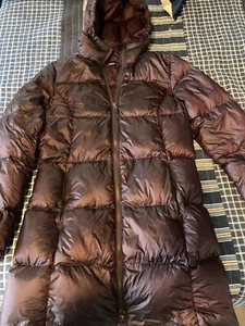 Eddie Bauer down coat size small - Picture 1 of 3