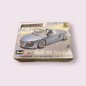 NEW REVELL 2011 AUDI R8 SPYDER 1:24 Car Model Kit 85-4940 New In Box Unopened - Picture 1 of 4