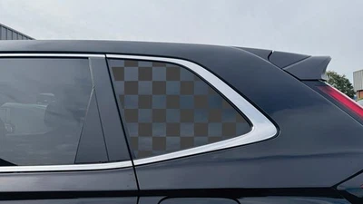 Calcomanía de ventana Honda CR-V - Diseño de tablero de ajedrez - Se adapta a 2023-2025 Foto 1 de 2