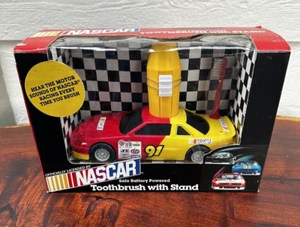 Spazzolino a batteria NASCAR Safe 1992 con supporto e suoni motore Janex vintage - Foto 1 di 9