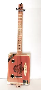 Cigar Box Gitarre, 3 Saiten, Metallbünde, Piezo Sound PU verbaut (siehe Beschreibung) - Bild 1 von 2