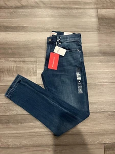NWT Lucky Brand 411 COOLMAX ADVANCED STRETCH ATHLETIC TAPER 31 X 32 JEANS - Picture 1 of 9