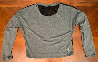 Top trasero de malla manga 3/4 recortado Balance Collection - XL, gris y negro Foto 1 de 4