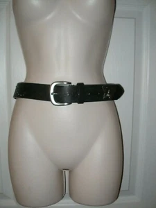 Damen L/XL Taillengürtel Schwarz mit Messing Metall Aufkleber Goth Thema Neu   - Bild 1 von 4