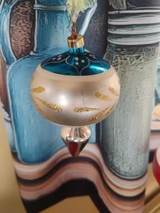 Hermoso adorno de Navidad vintage de vidrio de mercurio teniente azul brillante 4,25" - Imagen 1 de 8