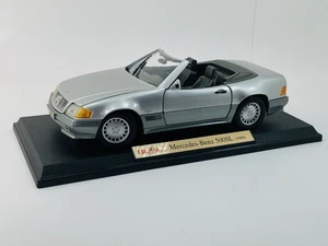 Maisto #31801 1/18 Scale 1989 Mercedes-Benz 500SL - Grey - On Stand - No Box - Picture 1 of 10