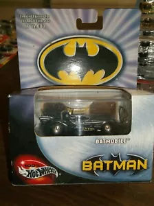 HOT WHEELS 100% BATMOBILE - Picture 1 of 1
