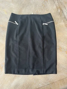MICHAEL KORS SKIRT ZIP POCKETS ZIP STRETCH Sz 6 Black Waist 30” Length 20” Lined - Picture 1 of 5