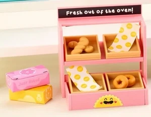 NEW Sealed MGA Miniverse Make It Mini SPACES Furniture Bakery Stand - Picture 1 of 3
