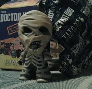 Doctor Who Titans Capaldi Serie "The Foretold" Blindbox Vinyl Figur. - Bild 1 von 1