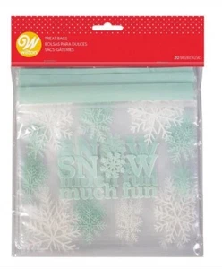 Wilton Snow Much Fun Treat Bags Ziplock Holiday Goodie Bags 20 Count Winter Gift - Picture 1 of 1