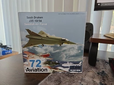 Sabb Draken J35 10/56 Fuerza Aérea Sueca escala 1:72 Foto 1 de 4