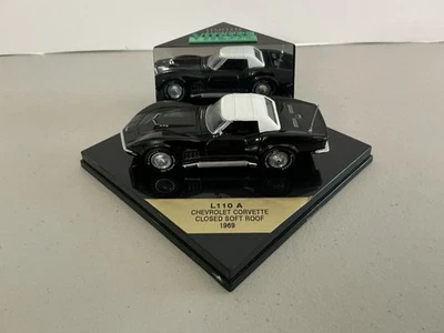 Chevrolet Corvette 1969 VITESSE escala 1:43 negro con techo blando cerrado blanco usado Foto 1 de 4
