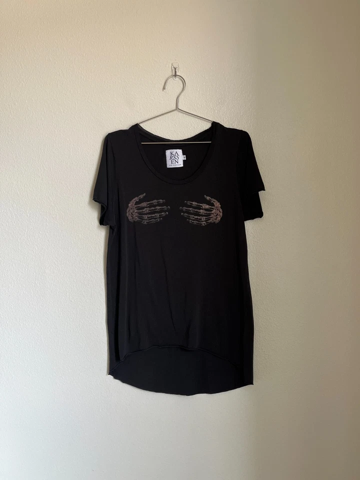 Zoe Karssen Dead Hands Hi-Low Graphic Tee in Black Size MEDIUM - Image 1 of 4